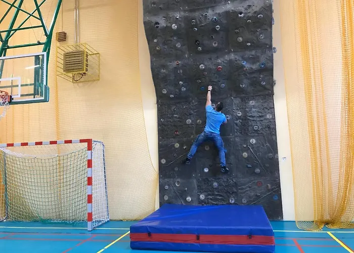 ホテル Stronie 2*